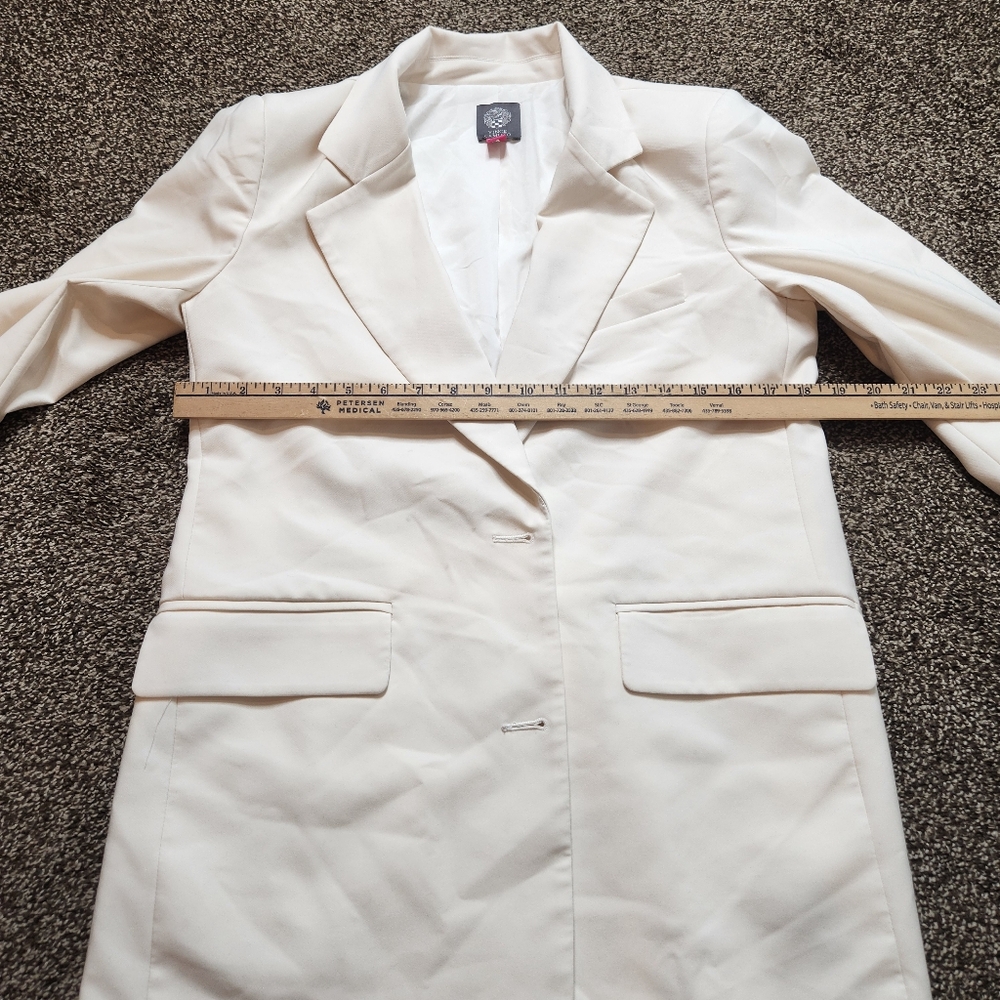 Vince Camuto Women’s Garden Romance Blazer Size 8 - Picture 6 of 7